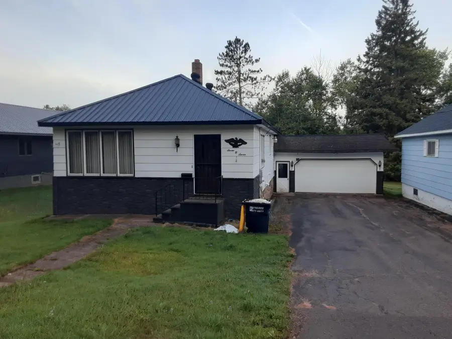 707 Van Buskirk Rd, Ironwood, MI 49938 - #2