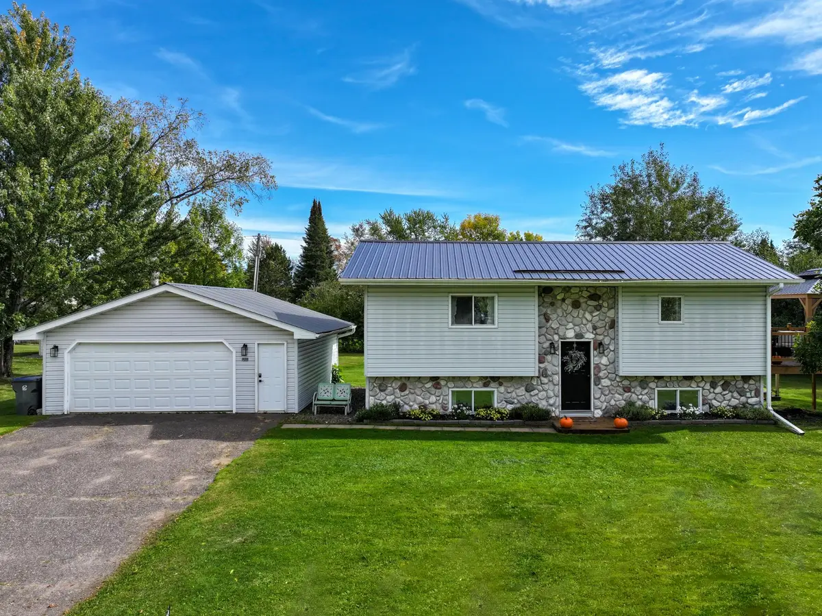 928 Ash St, Prentice, WI 54556 - #1