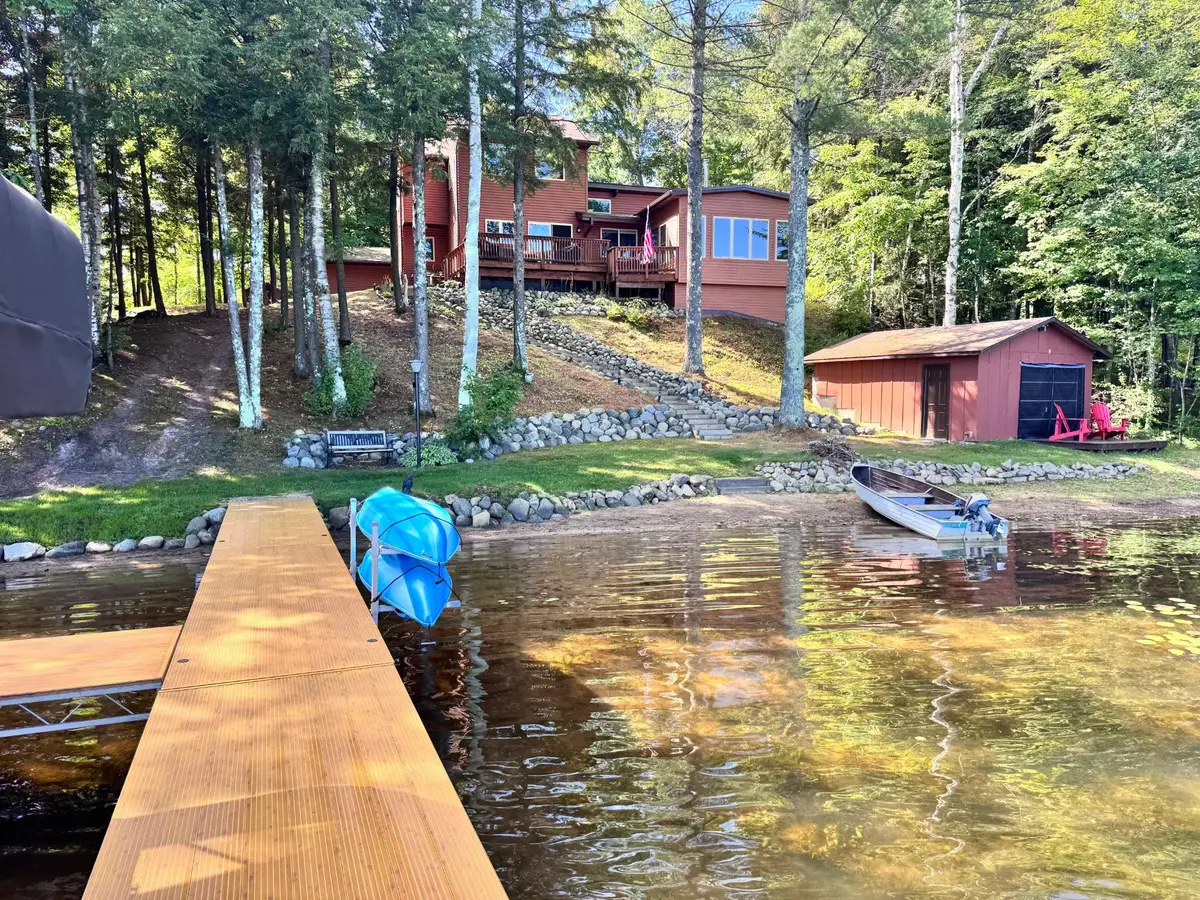 1062 S Gunlock Lake Ln, Lac Du Flambeau, WI 54548 - #1