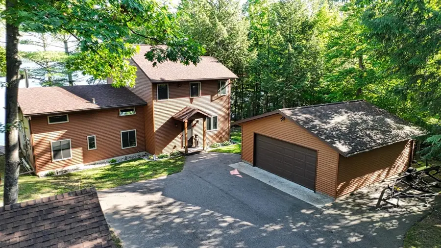 1062 S Gunlock Lake Ln, Lac Du Flambeau, WI 54548 - #2