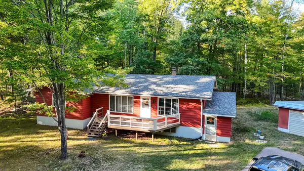 7728 Meadow Ln, Minocqua, WI 54548
