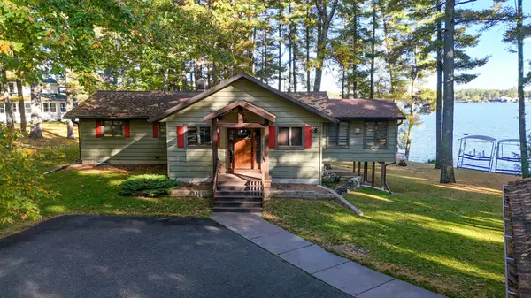 8560 Lambert Rd, Minocqua, WI 54548