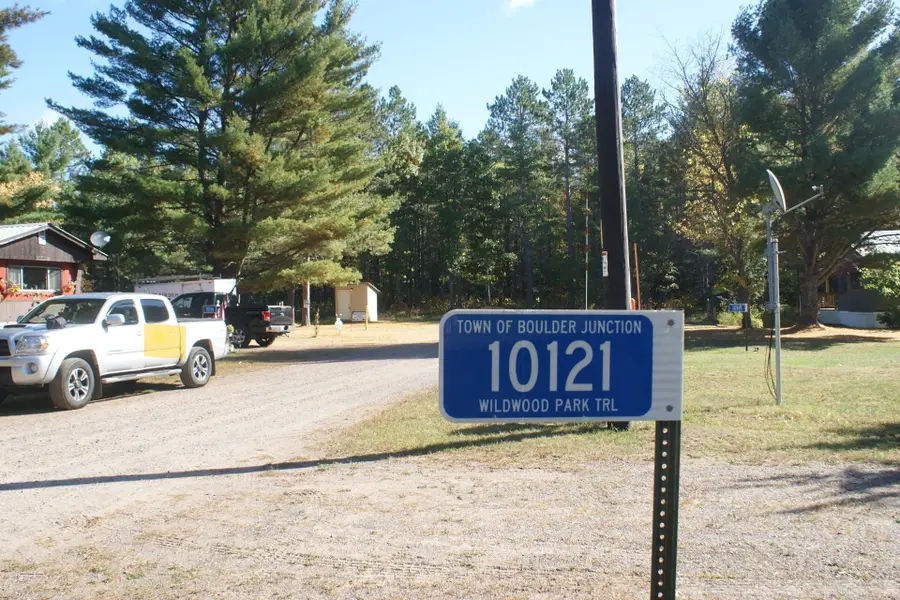 10121 Wildwood Park Trl, Boulder Junction, WI 54512 - #2