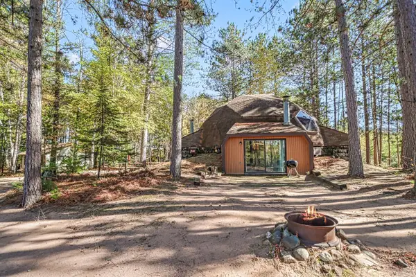 W6067 Duck Point Rd #A & B, Tomahawk, WI 54487