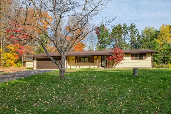 4748 Gladys St, Rhinelander, WI 54501