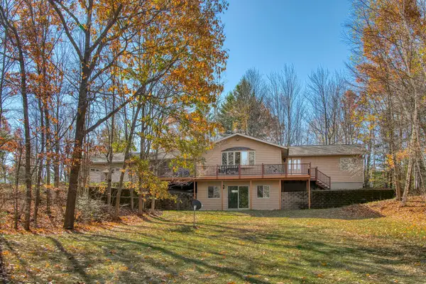 4631 Pine Lake Rd, Rhinelander, WI 54501