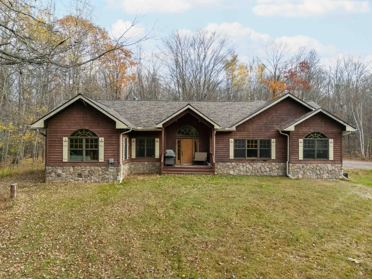 2498 Country Ln, Phelps, WI 54554 - #1
