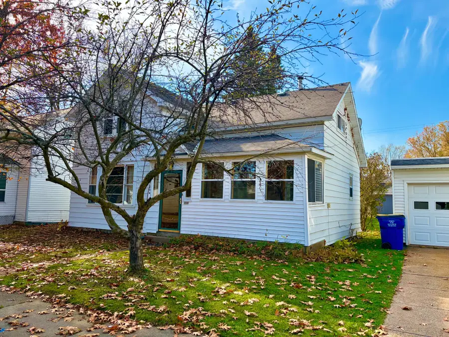 204 N Stuyvesant St, Merrill, WI 54452 - #2