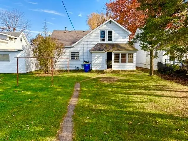 204 N Stuyvesant St, Merrill, WI 54452 - #3