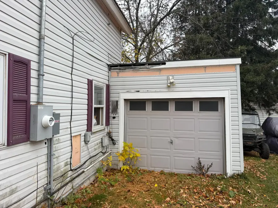 206 S Case St, Bessemer, MI 49911 - #3