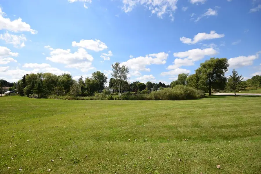 1606 Vivian Ct, Trenton, WI 53090 - Image #3