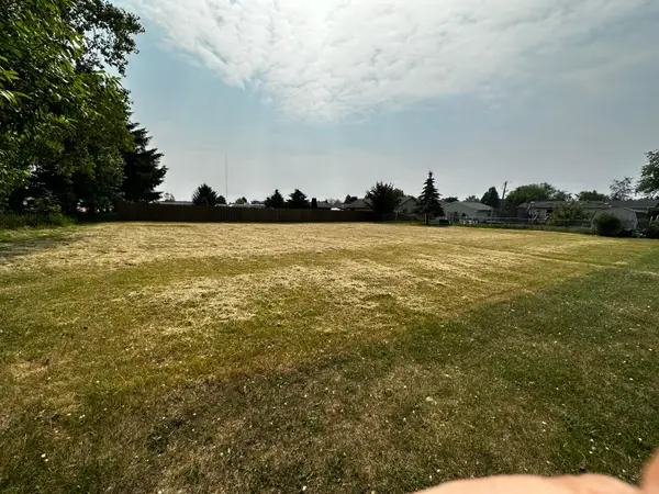 Trac 6 E Charles Ln, Manitowoc, WI 54220