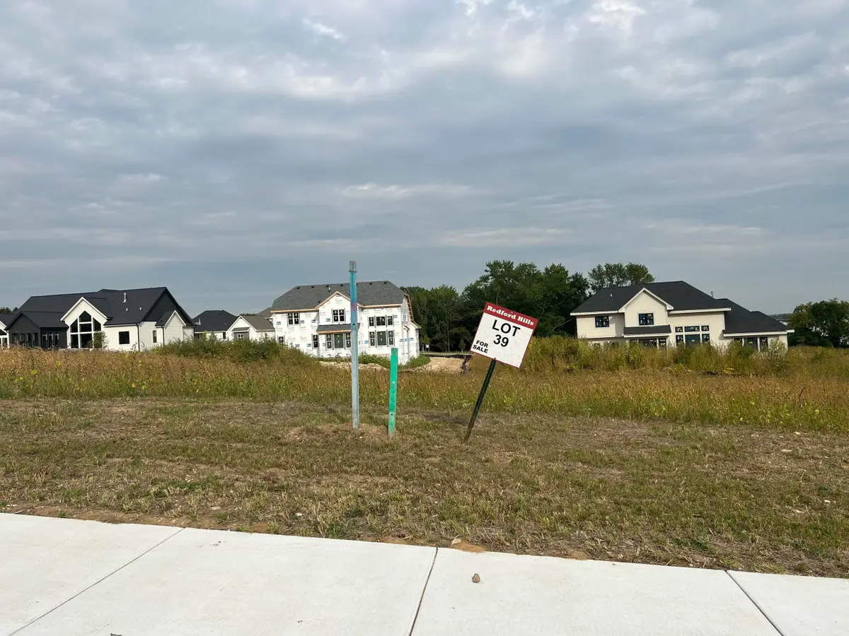 Lt39 Crescent Hill Dr, Sussex, WI 53089 - Image #1