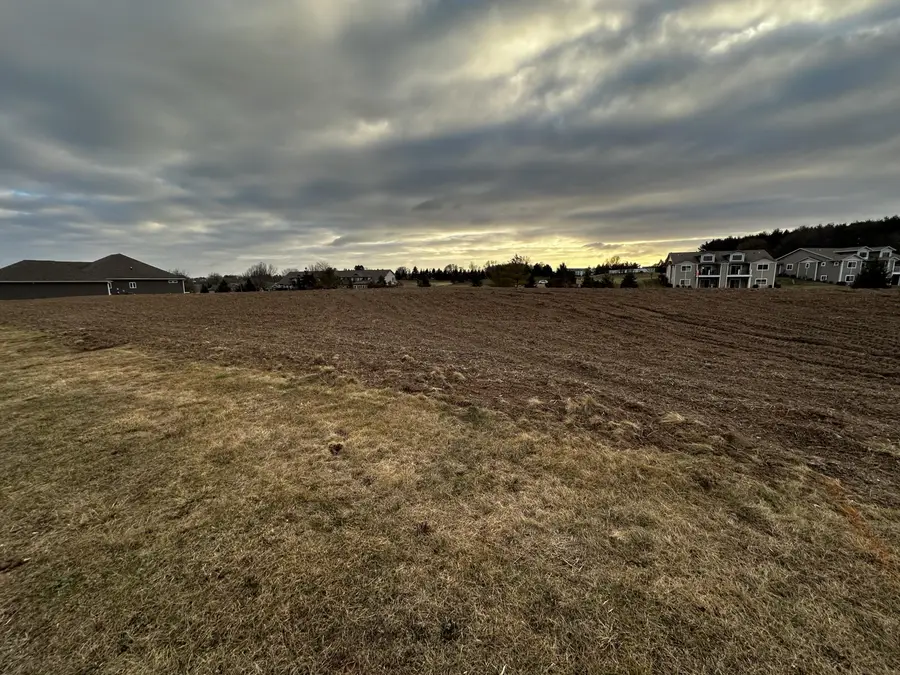 Lt1 Abbey Ridge Ln, Manitowoc, WI 54220 - Image #2