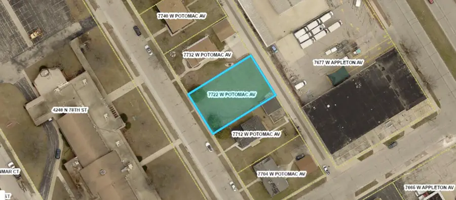 7722 W Potomac Ave, Milwaukee, WI 53222 - Image #2