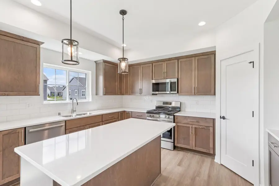 2701 Mapleton Ave, East Troy, WI 53120 - Image #3