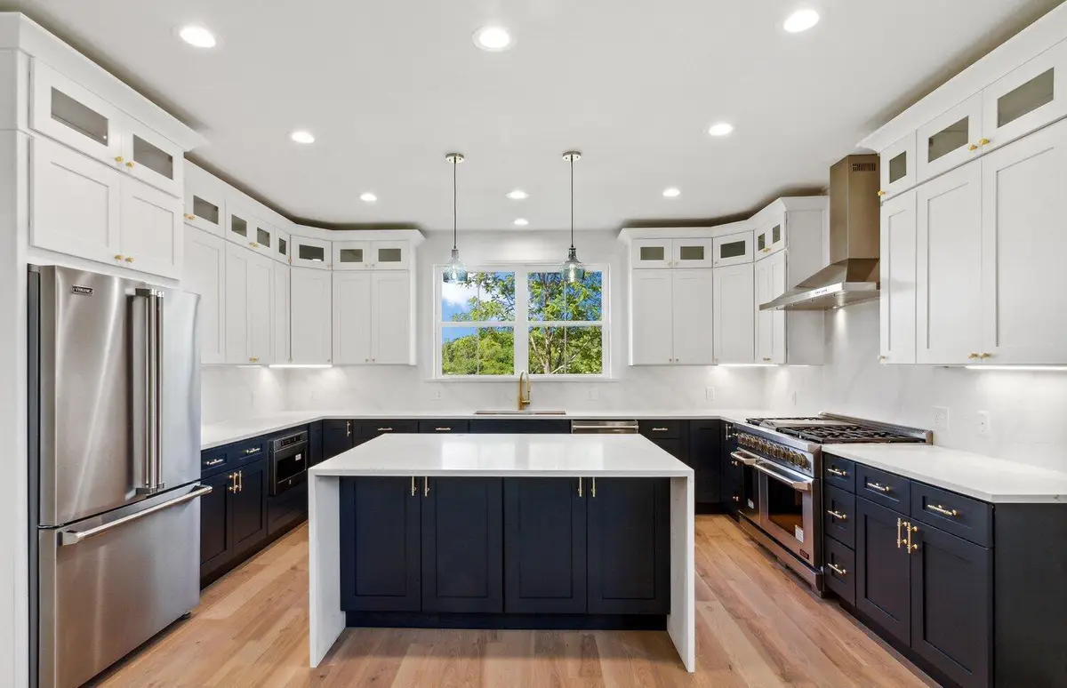 701 Eagleton Dr, Geneva, WI 53147 - Image #1