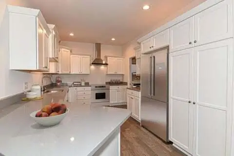 310 N Trailview Cir, Waterford, WI 53185 - Image #3