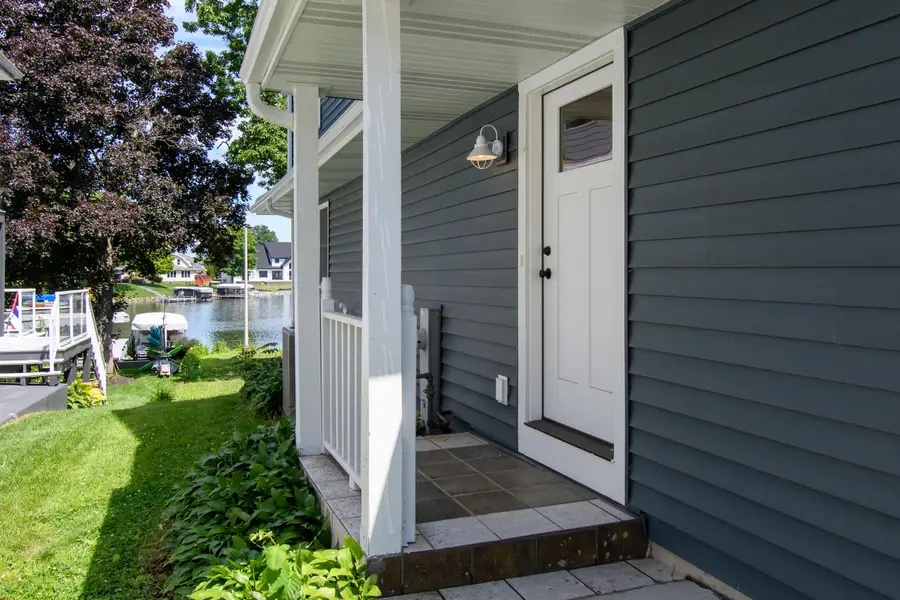 W188S7598 Oak Grove Dr, Muskego, WI 53150 - Image #3