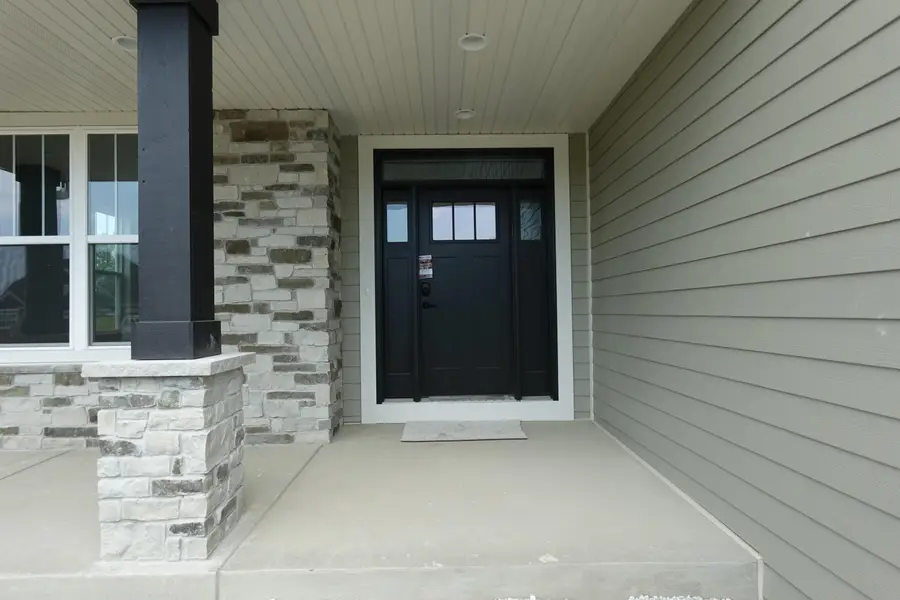 W129S8634 Muscovy Way, Muskego, WI 53150 - Image #2