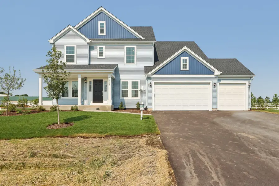 3993 Whiting St, Delavan, WI 53115 - #2