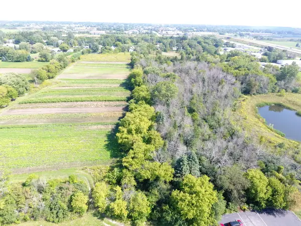 914 S Stuart Rd, Mount Pleasant, WI 53406