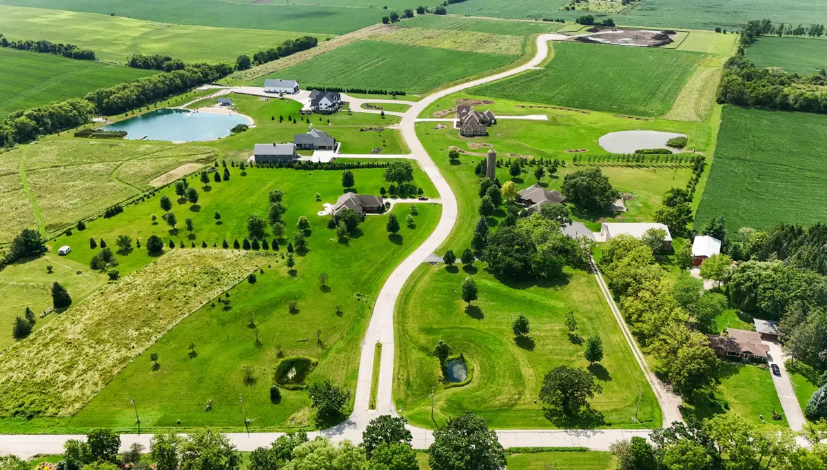 1459 Waukesha Rd, Raymond, WI 53108 - Image #1