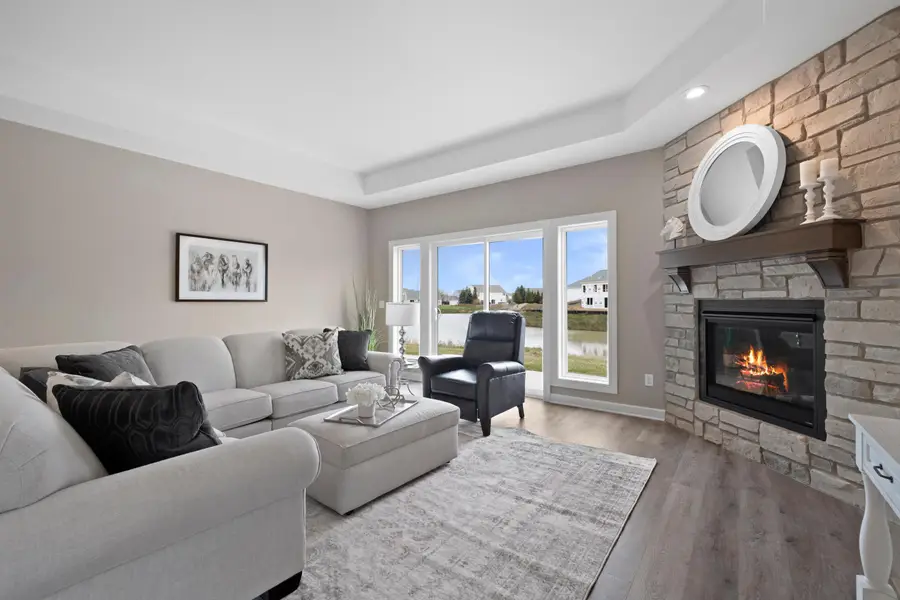 1548 Weston Ridge Rd, Oconomowoc, WI 53066 - Image #2