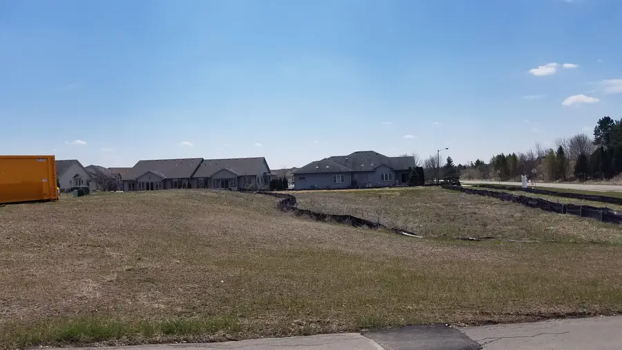 W208N16295 Renee Way, Jackson, WI 53037 - Image #3