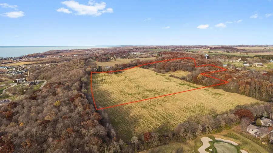 W4376 Golf Course Dr, Taycheedah Town, WI 54937 - Image #2