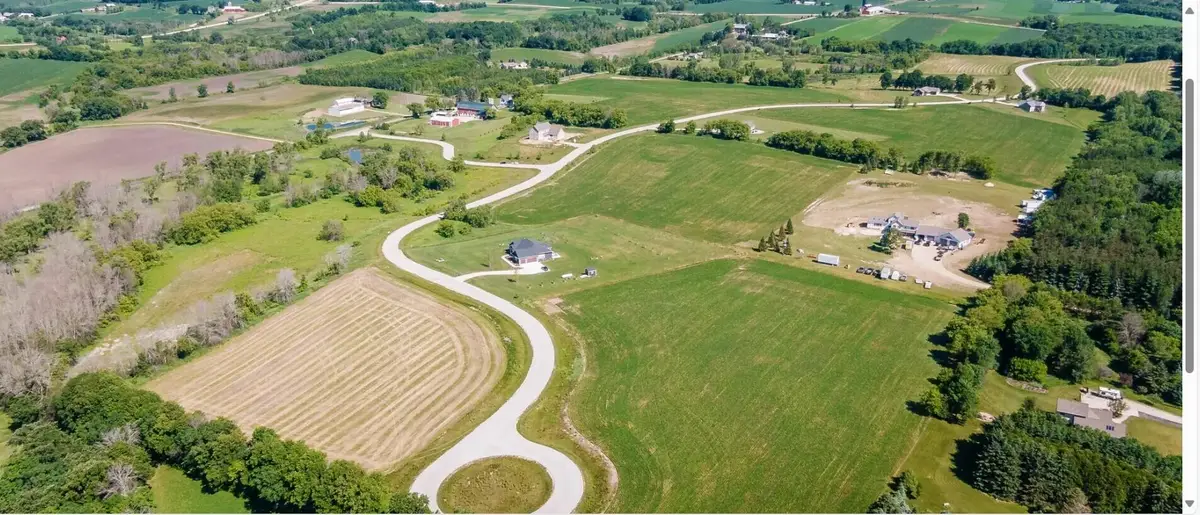 Lt4 Eagle View Dr, Wayne, WI 53091 - Image #1