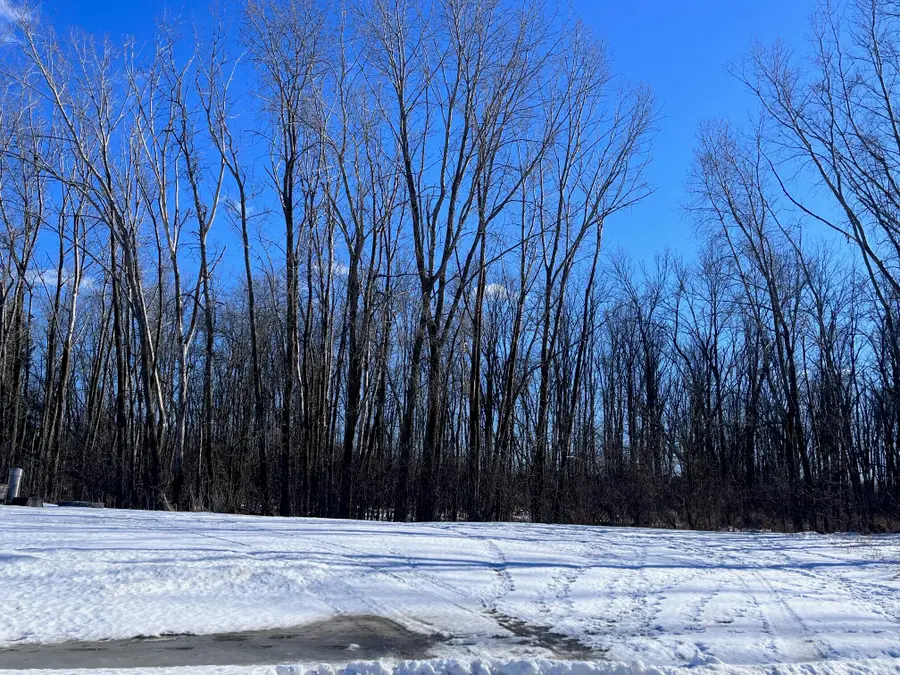 Lt1 Virginia Dr, Manitowoc, WI 54220 - Image #2