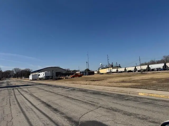 210 Ellison St, Horicon, WI 53032 - Image #3