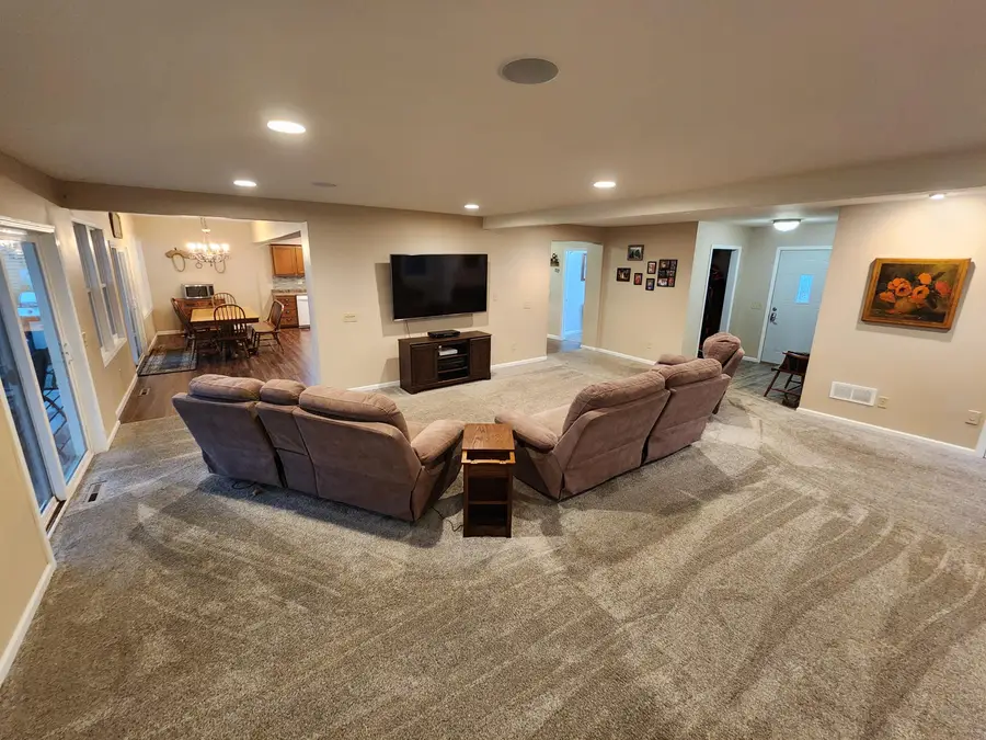 7715 W Wind Lake Rd, Wind Lake, WI 53185 - Image #3