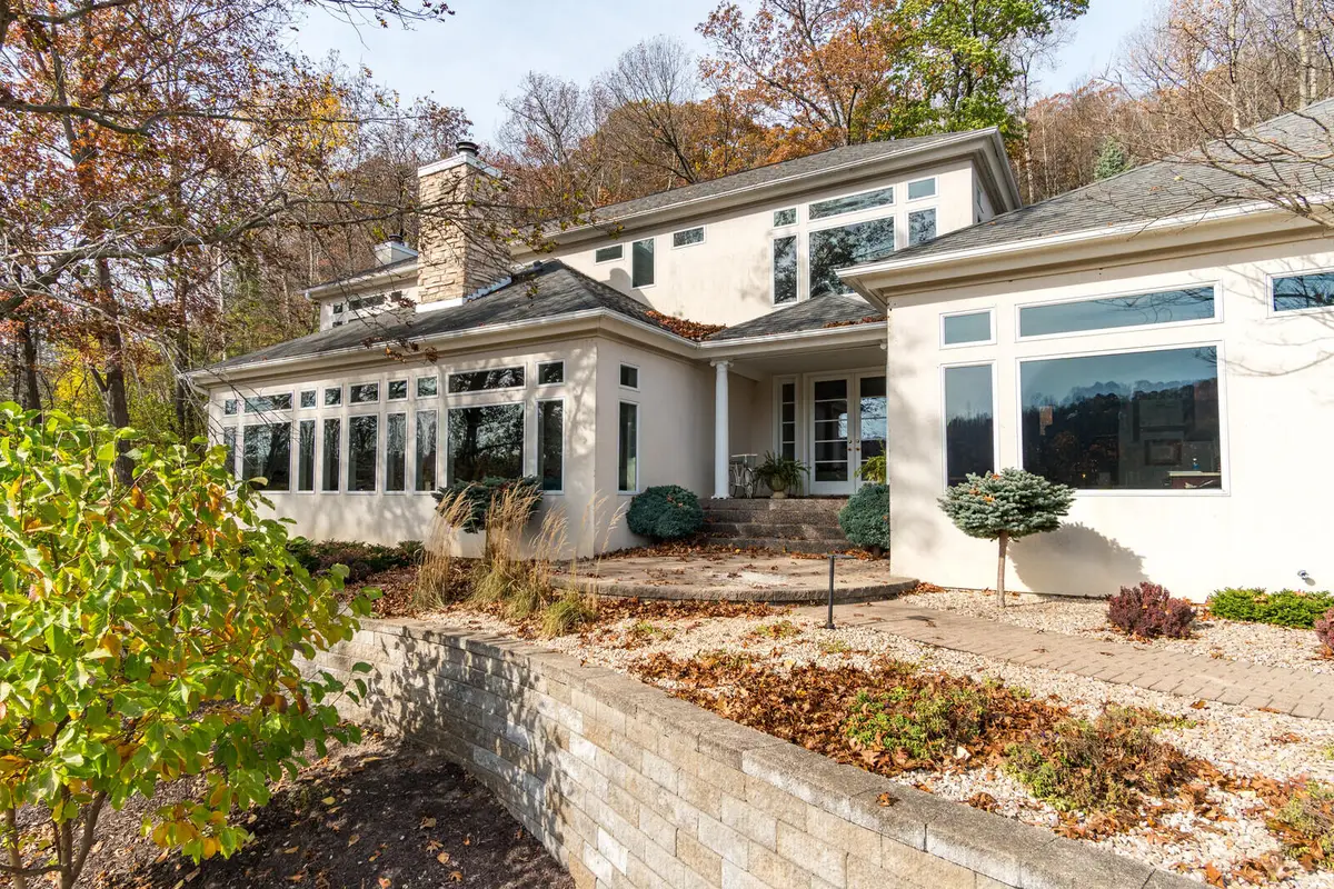 W5522 Eagle Point Dr, Shelby, WI 54601 - Image #1