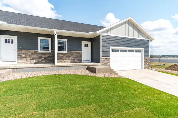 4058 Brooke Elizabeth Dr, Onalaska, WI 54650