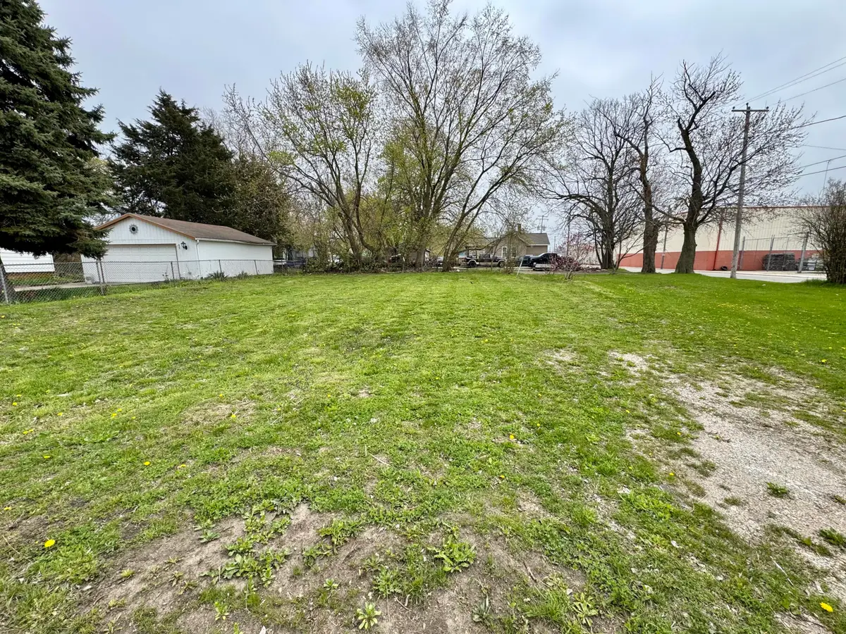 1337 Kewaunee St, Racine, WI 53404 - Image #1