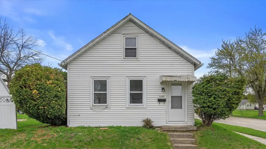 1143 S 23rd St, Manitowoc, WI 54220 - Image #2