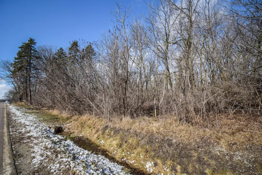 3680 E Fitzsimmons Rd, Oak Creek, WI 53154 - Image #2