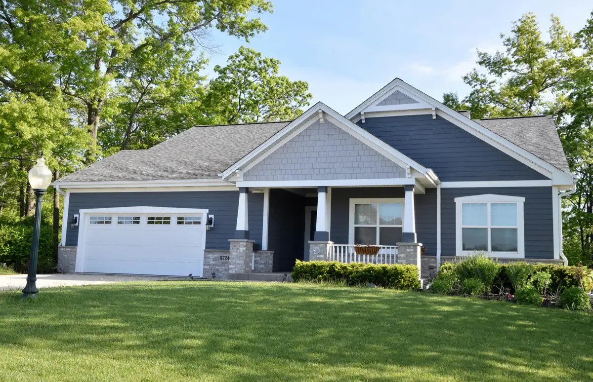 8724 Shady Oak Trl, Mount Pleasant, WI 53406 - Image #1