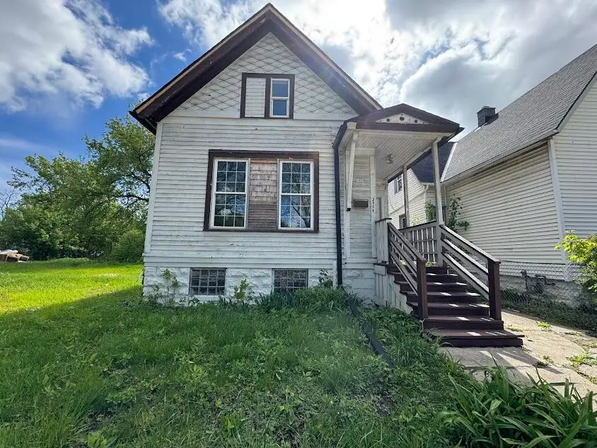 2908 N 6th St, Milwaukee, WI 53212 - Image #1