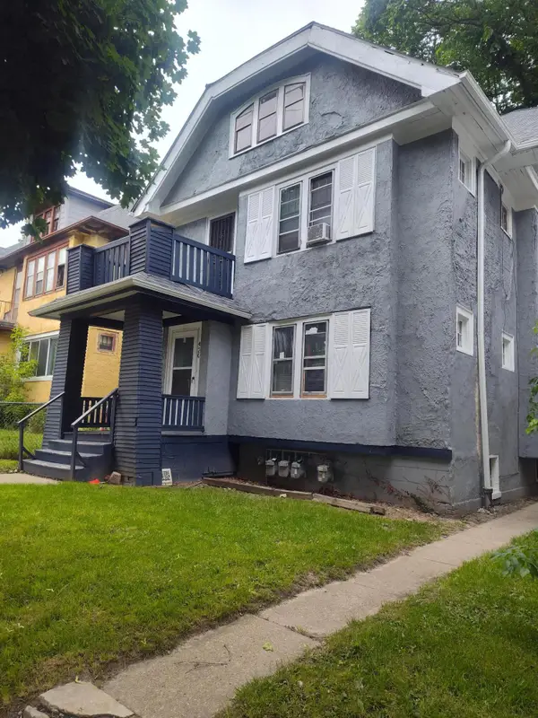 420 W Keefe Ave, Milwaukee, WI 53212