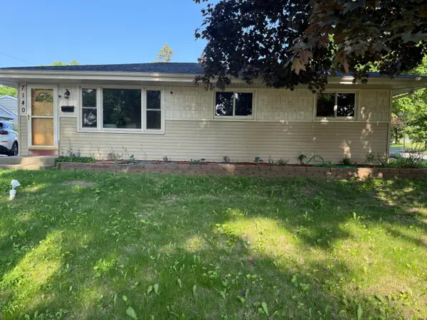 7140 N 48th St, Milwaukee, WI 53223