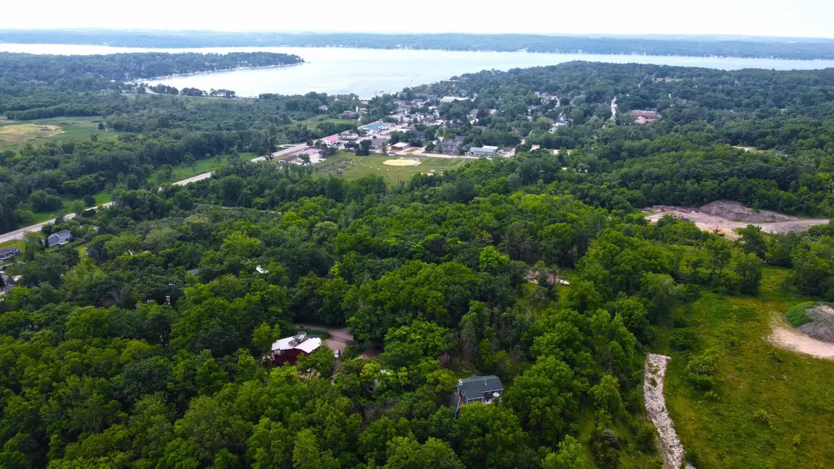 238 Bayview Rd, Delavan Town, WI 53191 - Image #1