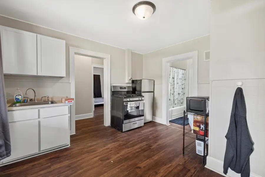 1220 N Wisconsin St, Racine, WI 53402 - Image #3