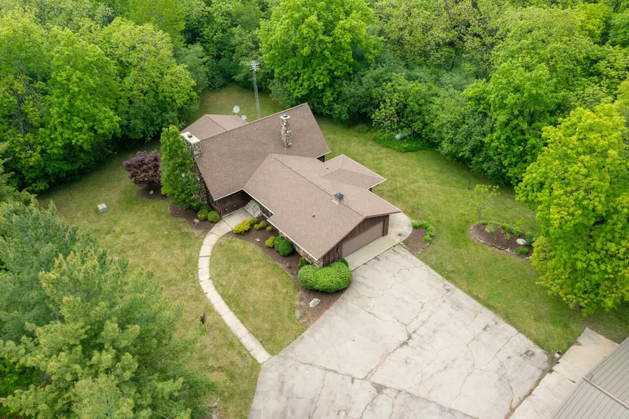 30606 Burlington Rd, Brighton, WI 53105 - Image #2