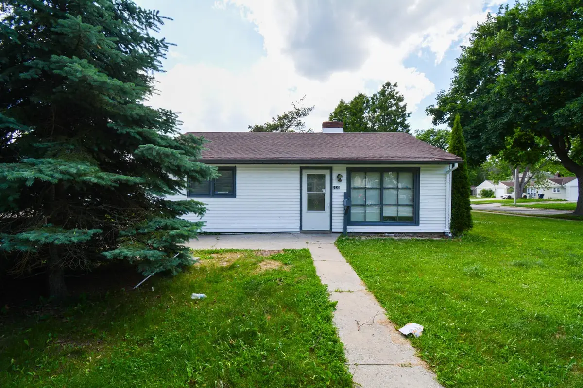 5625 N 57th St, Milwaukee, WI 53218 - Image #1