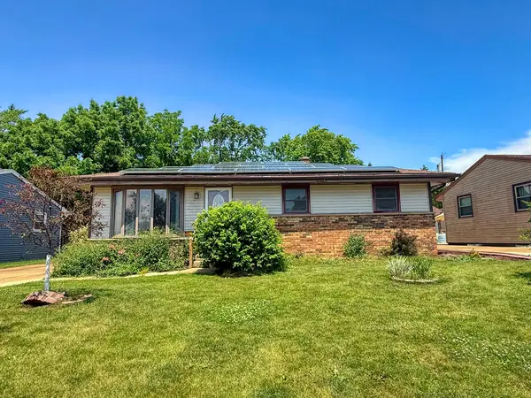 1228 Lakeview Ave, South Milwaukee, WI 53172