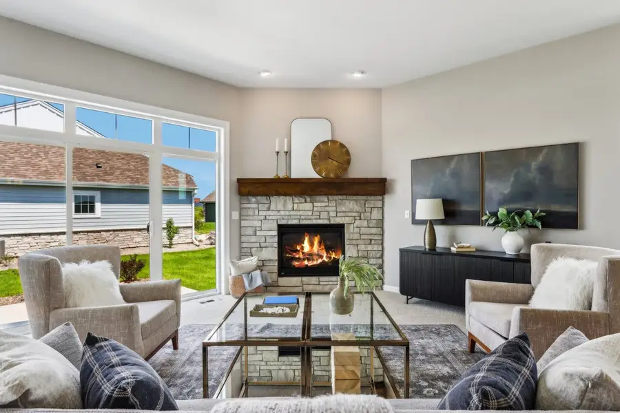 1388 Prairie Creek Cir, Oconomowoc, WI 53066 - Image #3