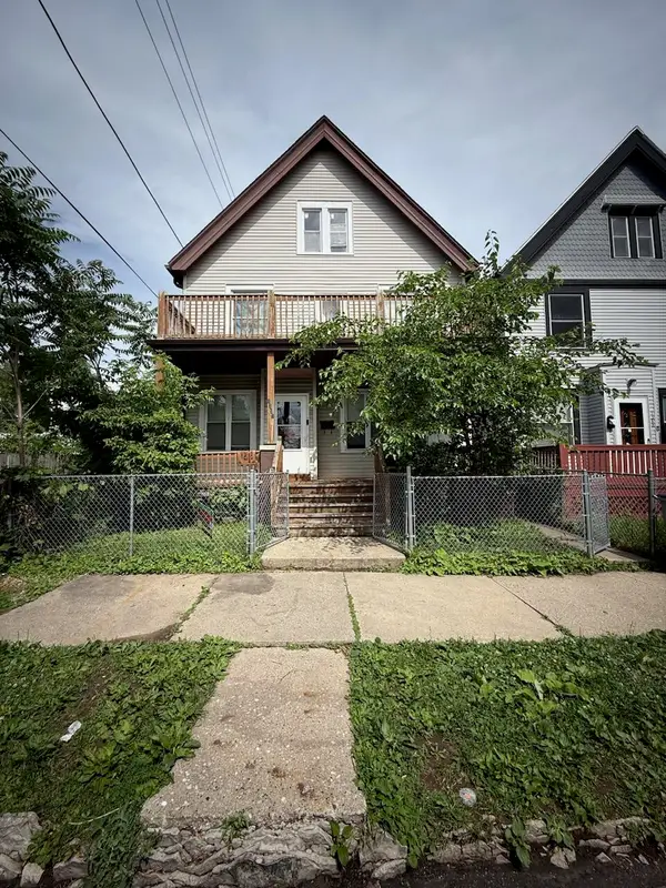 1350 N 36th St, Milwaukee, WI 53208